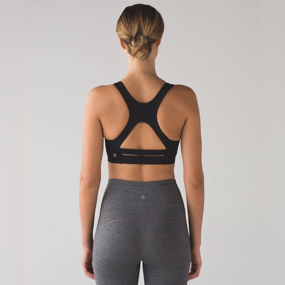Lululemon gear up bra size 10
